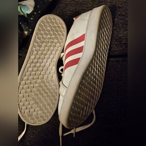 Adidas girls size 4